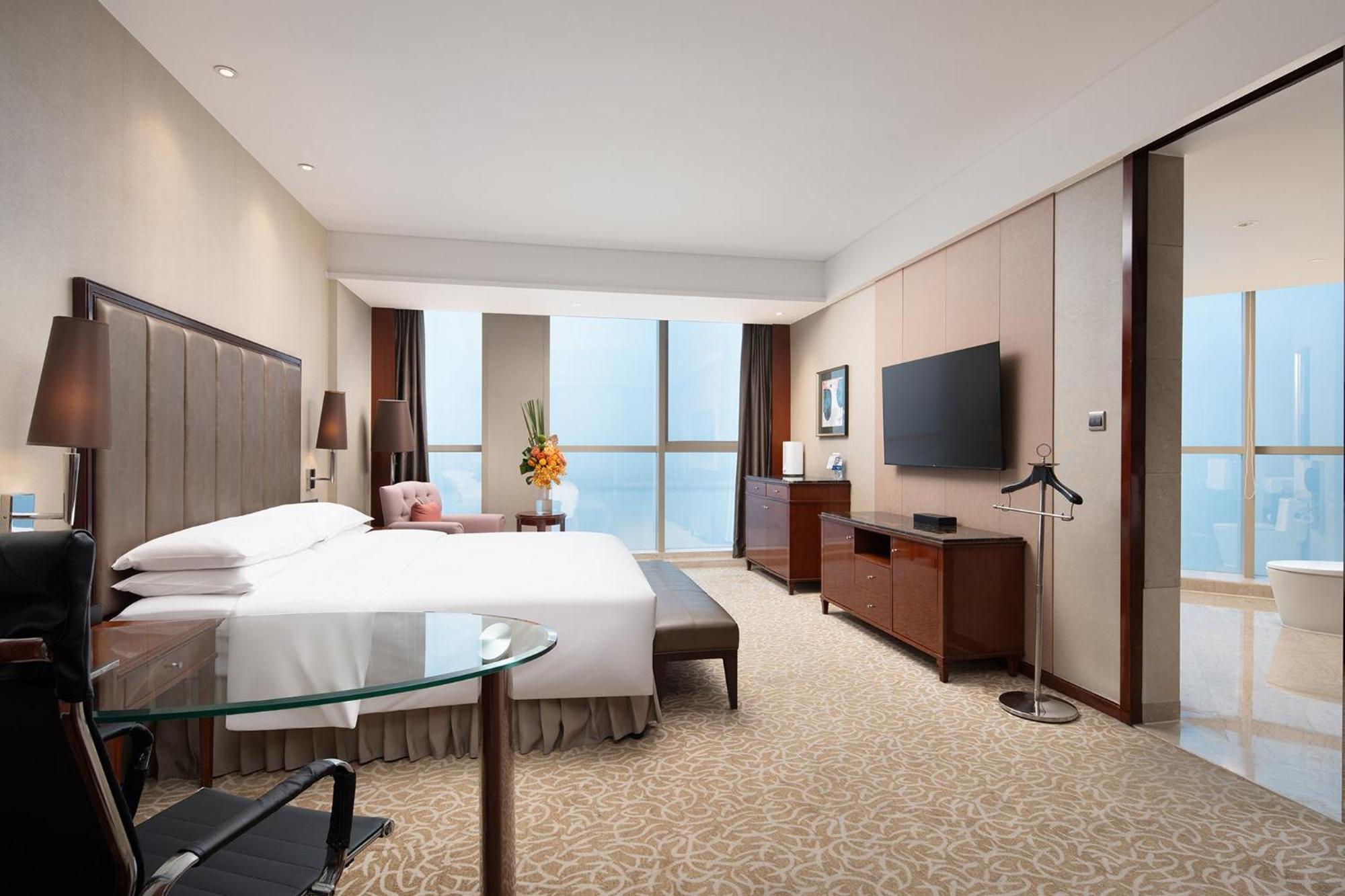 Crowne Plaza Zhenjiang By Ihg Hotel Eksteriør billede