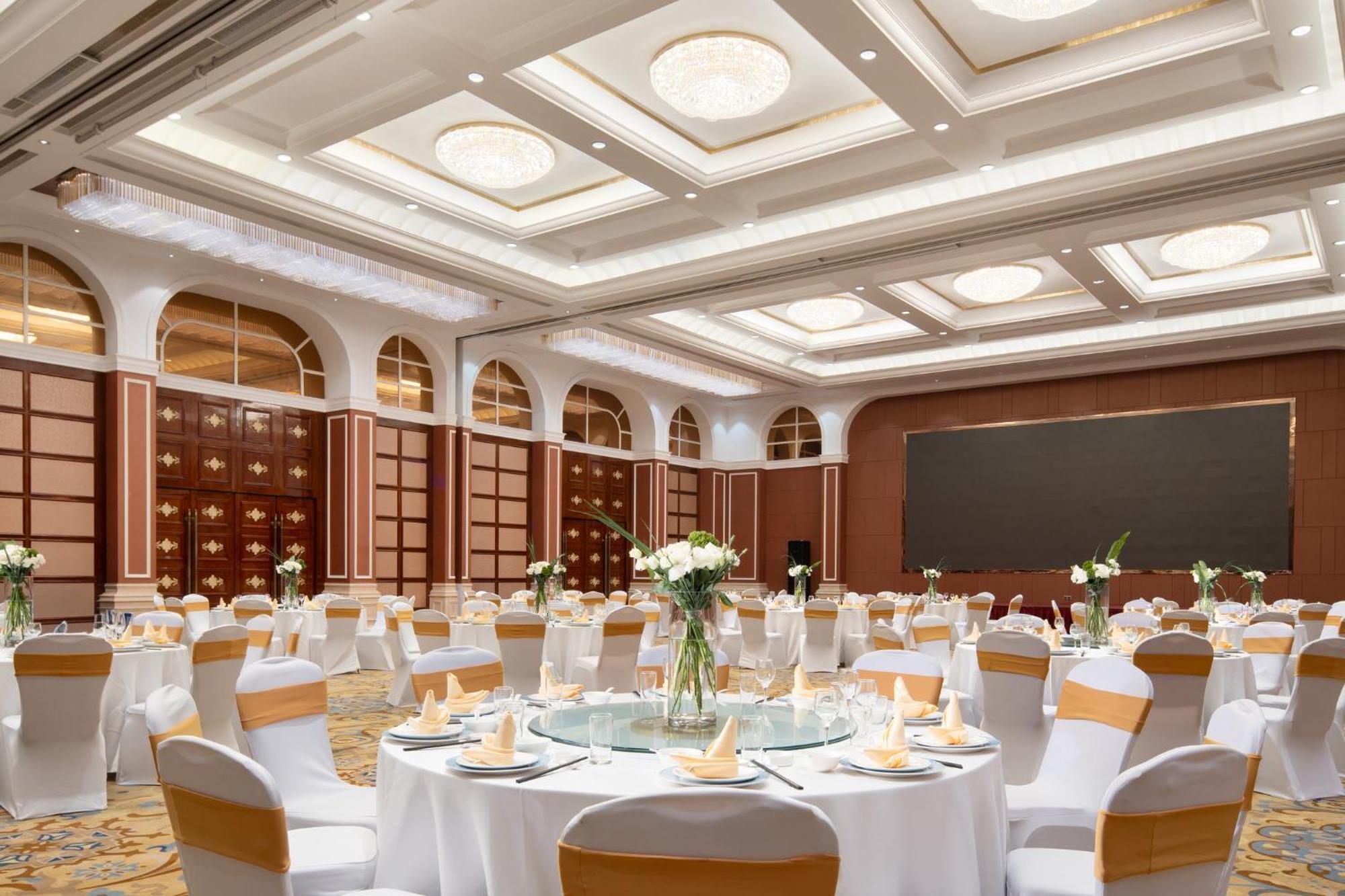 Crowne Plaza Zhenjiang By Ihg Hotel Eksteriør billede